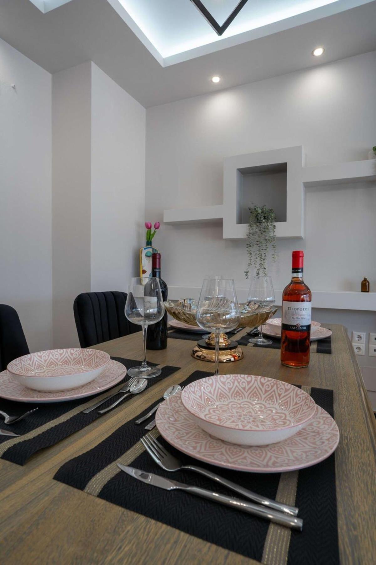 Sitia Panoramic Penthouse - Close To Sandy Beach - Private Parking 外观 照片